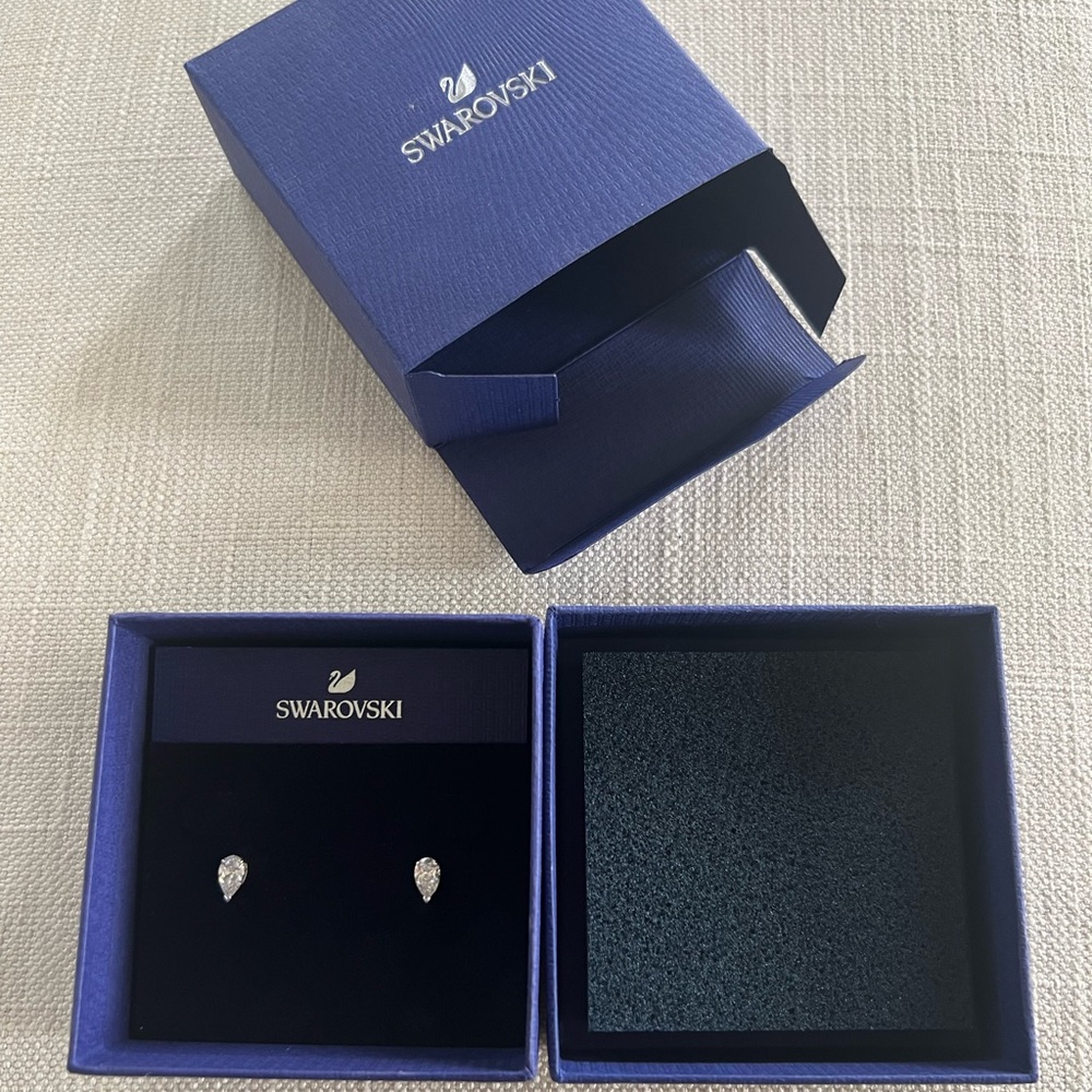 Brand New Swarovski Drop Cut Stud Earrings